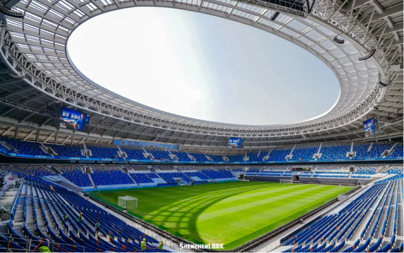Shenzhen Sports Center first appearance after renovation. Pan China Sports createed high-quality professional football fields and lawns to escort Chinese Super League Matches